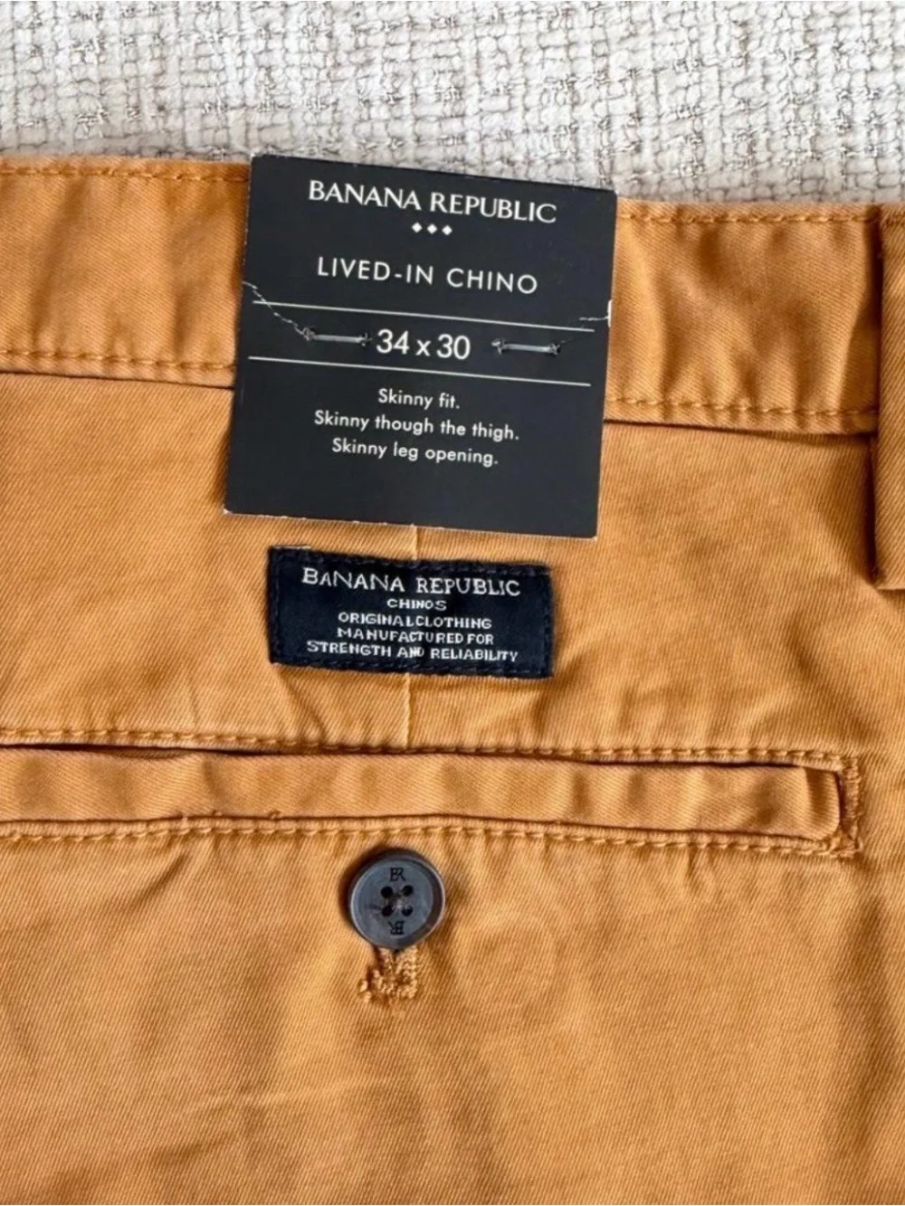 Banana Republic Men's Chinos in mustard- golden tan